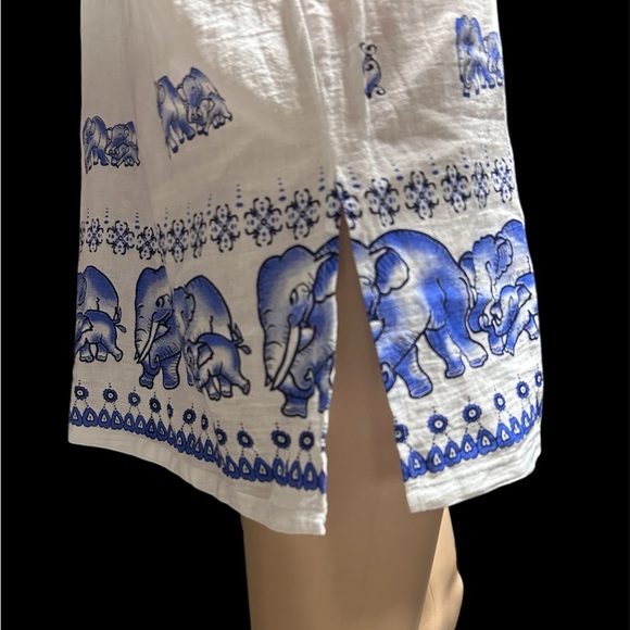 Whimsical Elephants 100% Cotton Split Neck PullOver Tunic By DA Collection Sz L - Picture 6 of 12